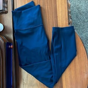 Discontinued wunder under high rise 23”